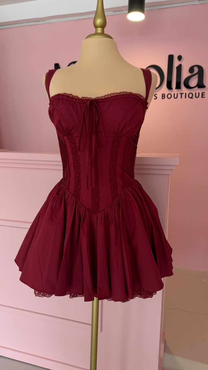 VESTIDO ESCARLATA